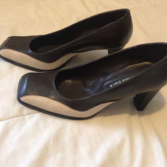 High heels - Picture 2 of 2